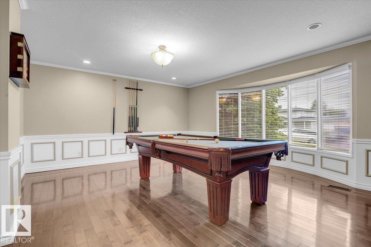 Photo 7 of 8020 182 A St Nw, Edmonton AB