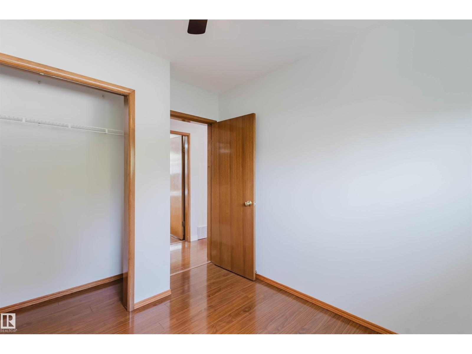 Photo 22 of 8607 73 St Nw, Edmonton AB