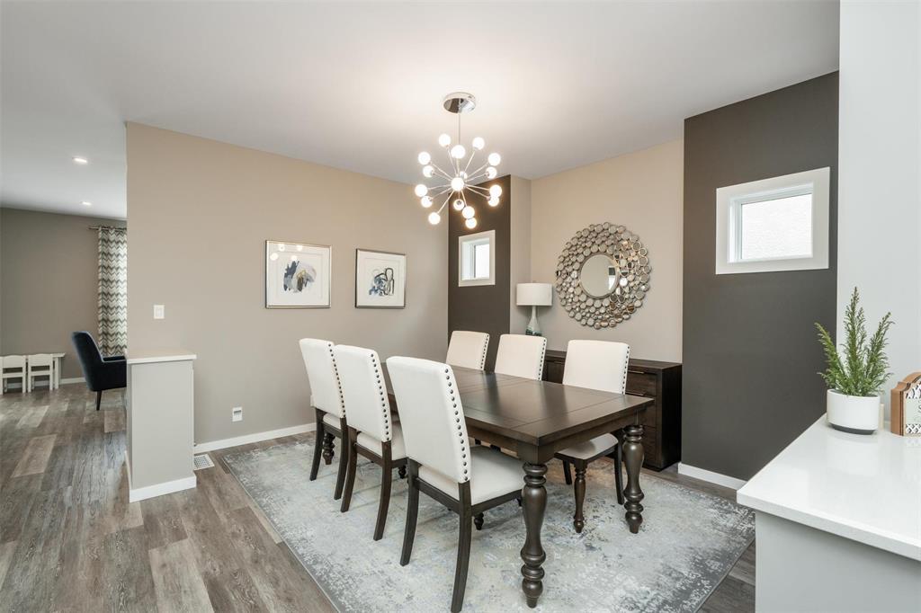 Photo 11 of 319 Tanager Trail, Winnipeg MB