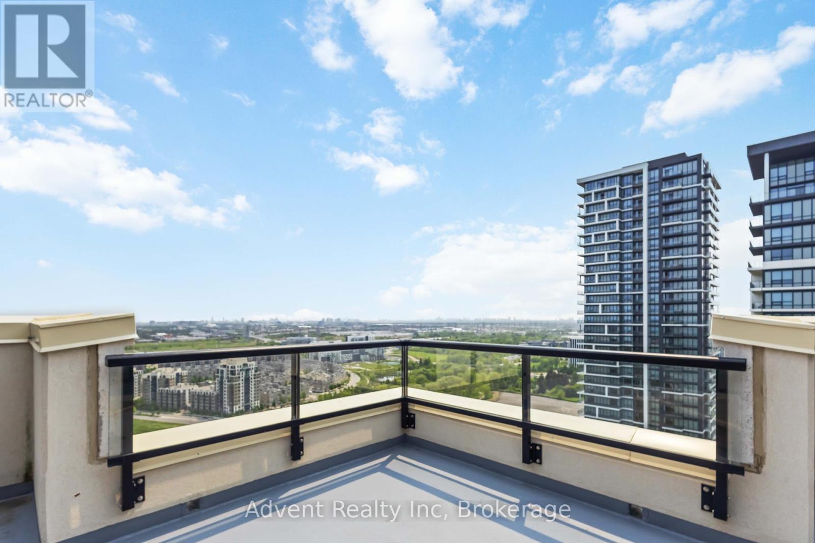 Photo 40 of Ph 06 15 Water Walk Drive, Markham ON