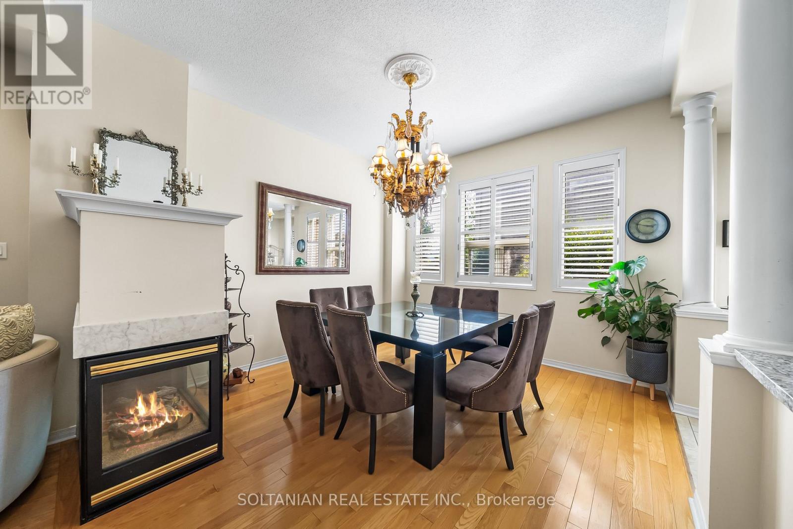 Photo 13 of 242 Frank Endean Road, Richmond Hill ON