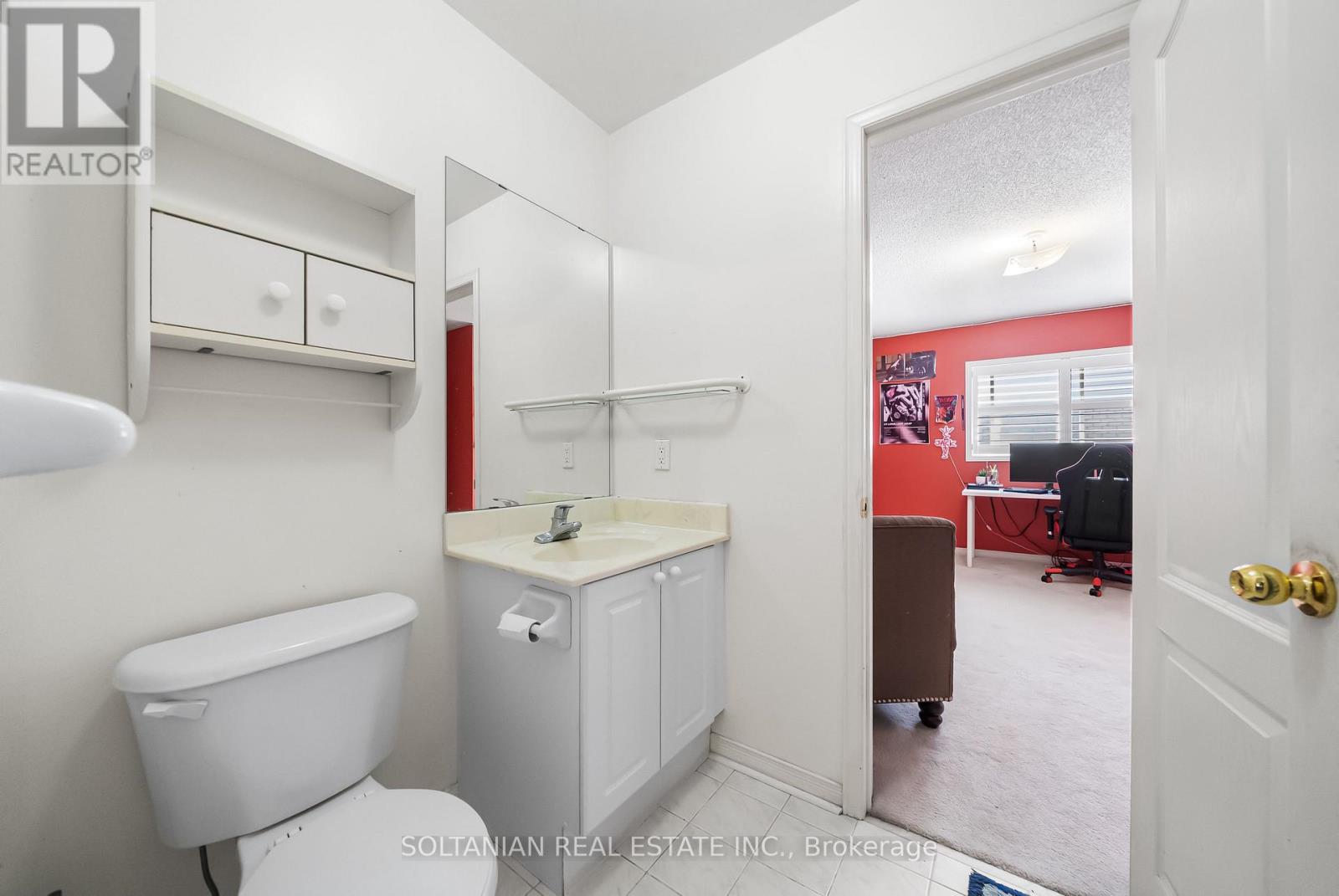 Photo 38 of 242 Frank Endean Road, Richmond Hill ON