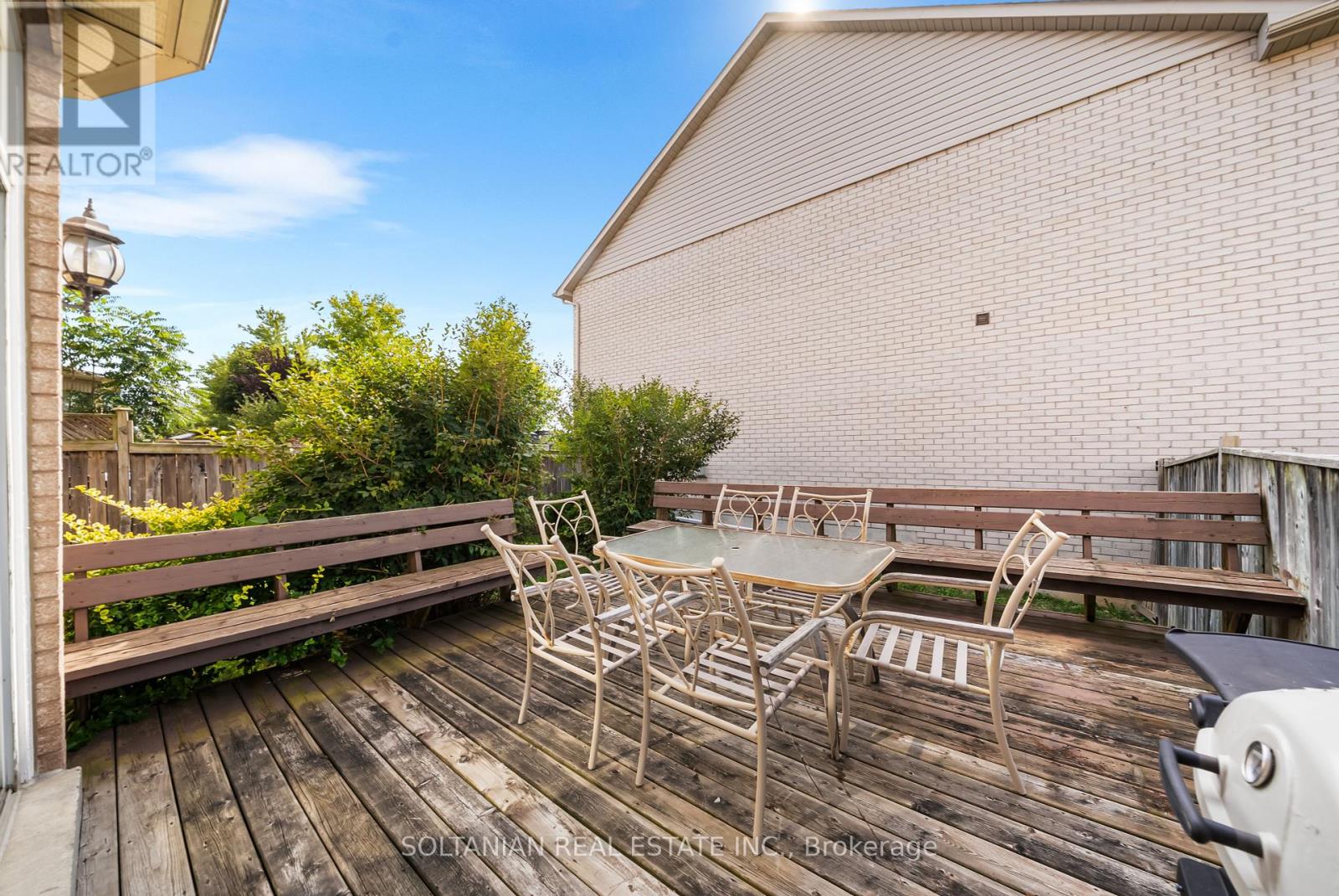 Photo 44 of 242 Frank Endean Road, Richmond Hill ON