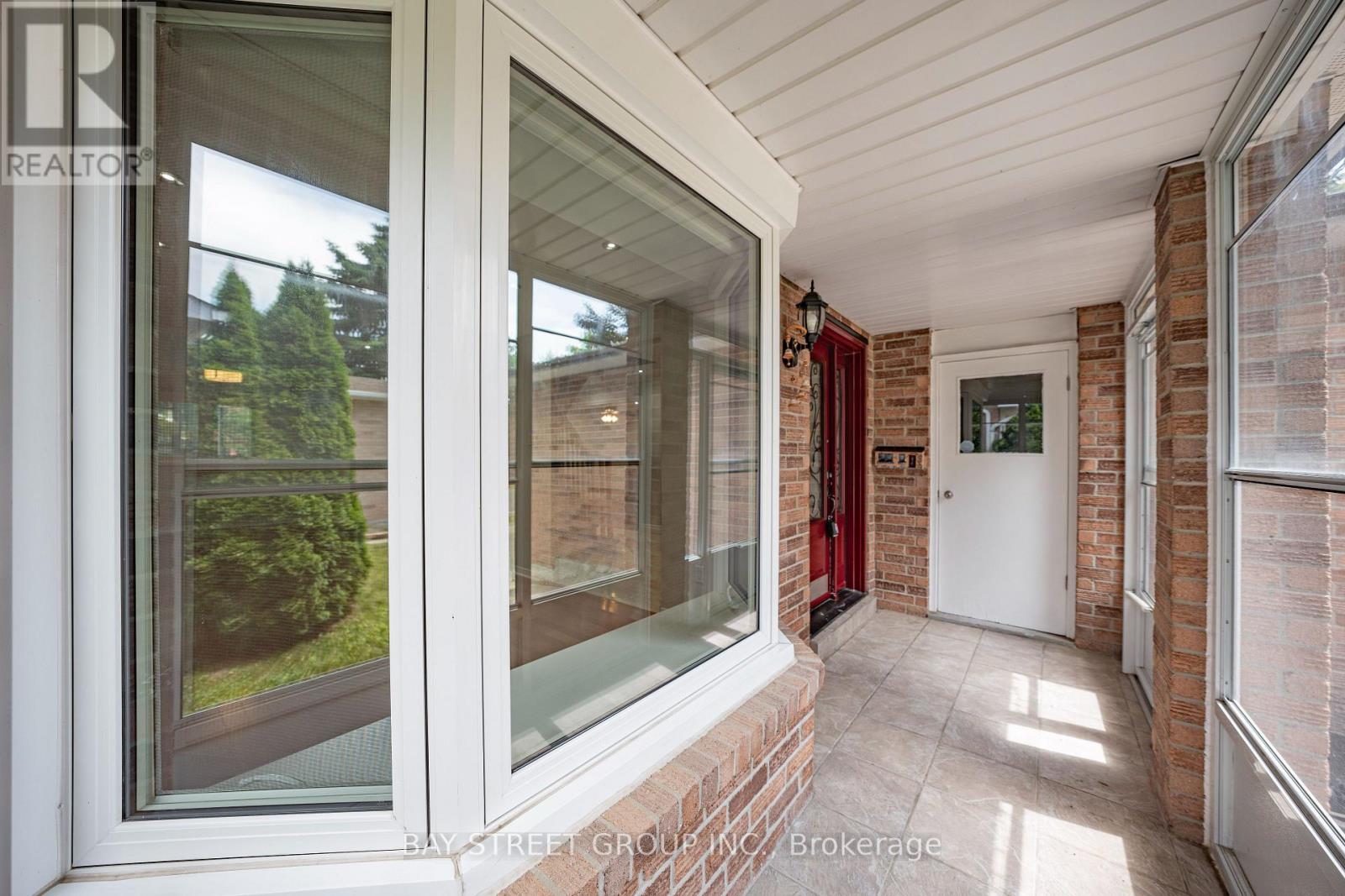 Photo 46 of 547 Raymerville Drive, Markham ON