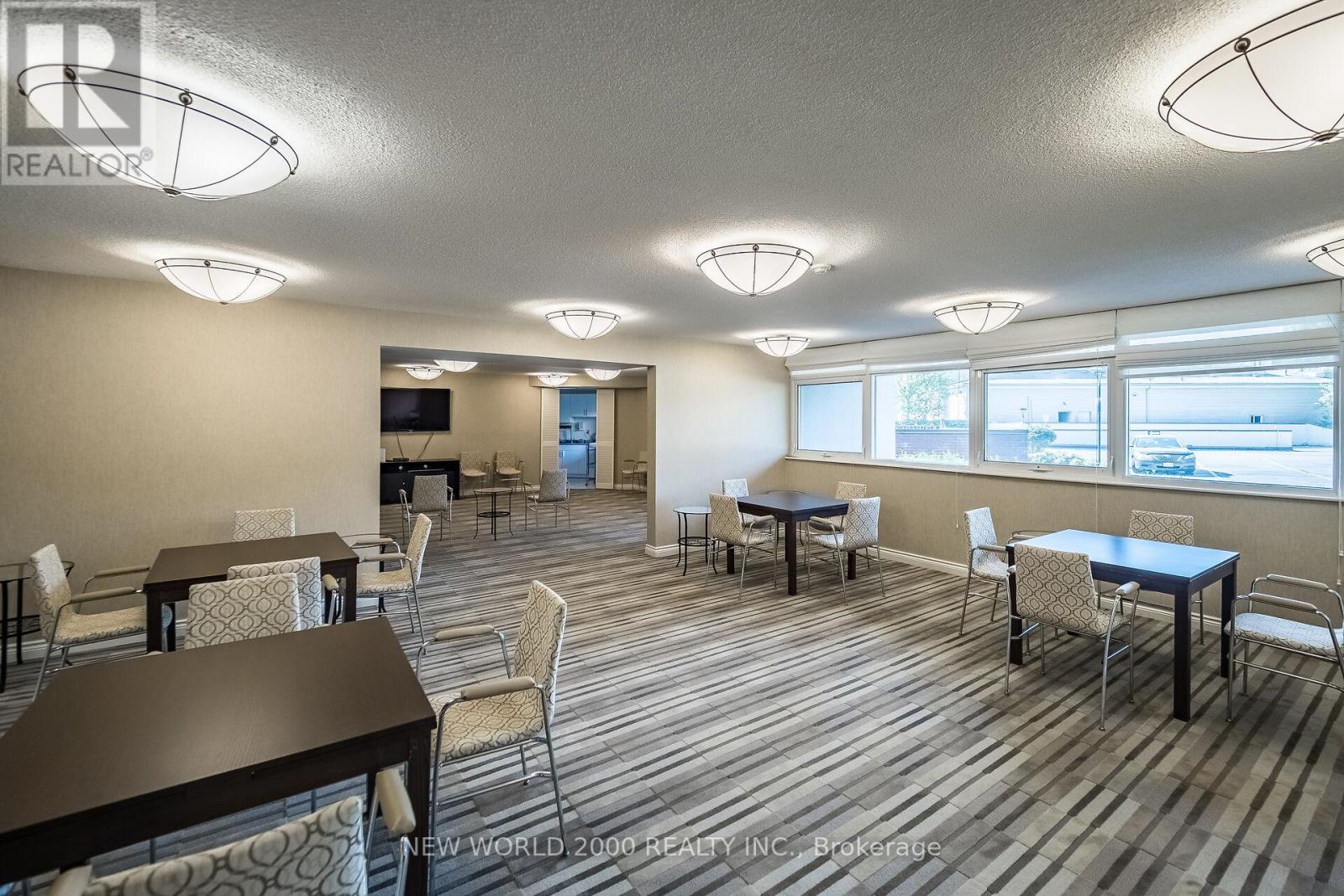 Photo 31 of 410 7811 Yonge Street, Markham ON