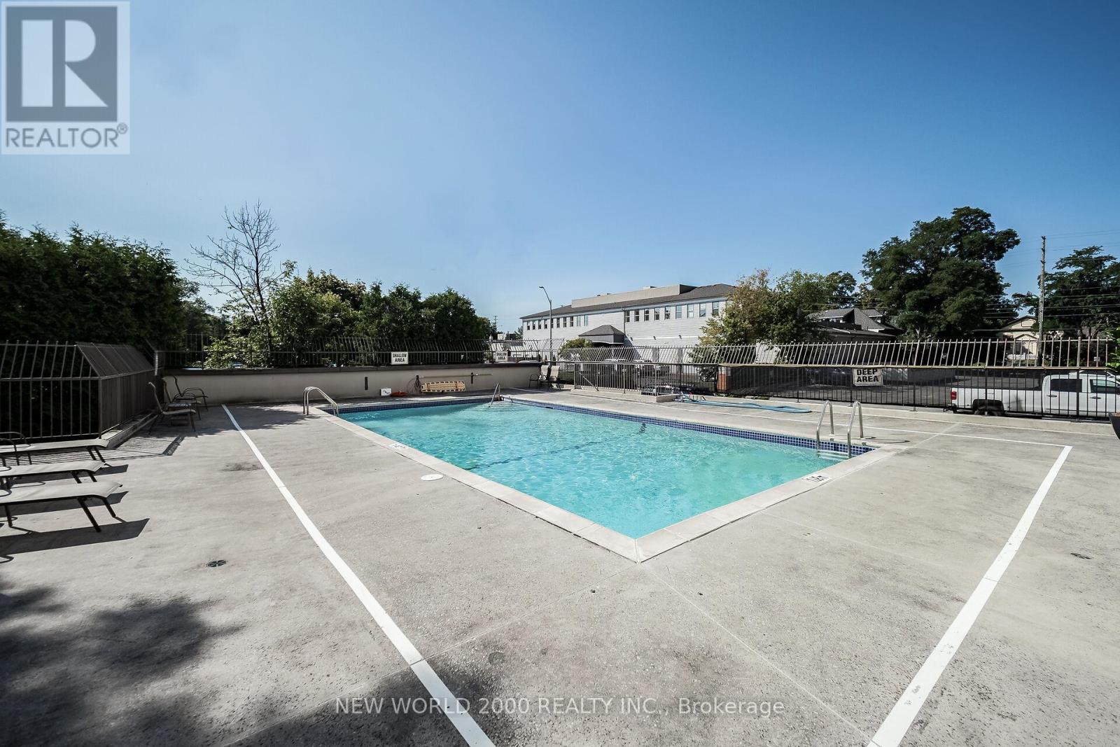 Photo 36 of 410 7811 Yonge Street, Markham ON