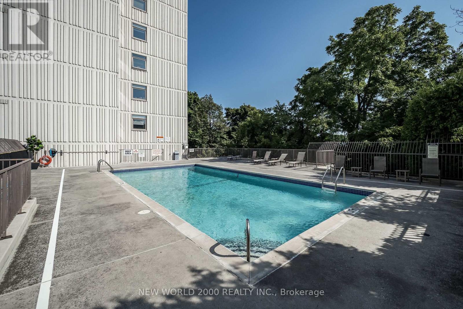 Photo 37 of 410 7811 Yonge Street, Markham ON