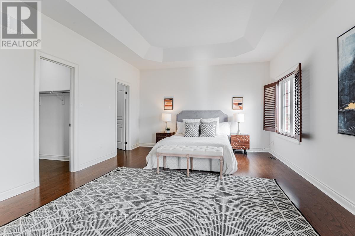 Photo 22 of 15 Hua Du Avenue, Markham ON