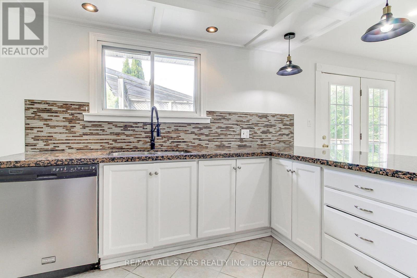 Photo 19 of 6538 Smith Boulevard, Georgina ON