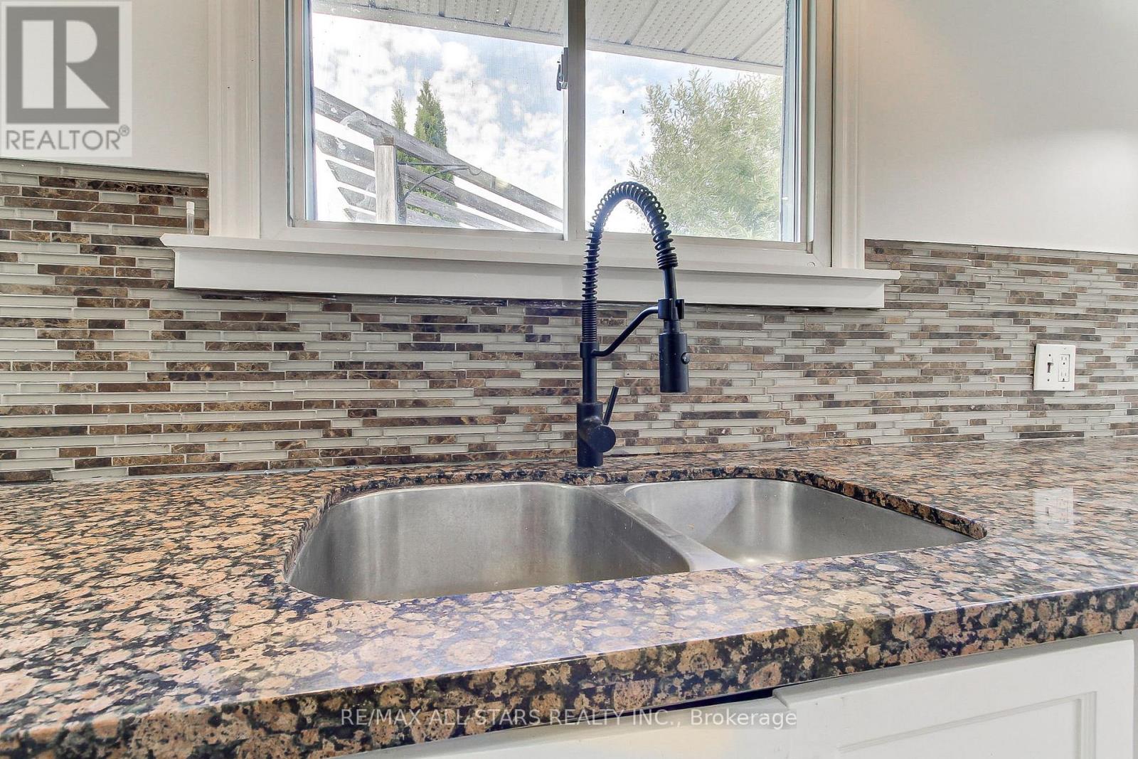 Photo 20 of 6538 Smith Boulevard, Georgina ON