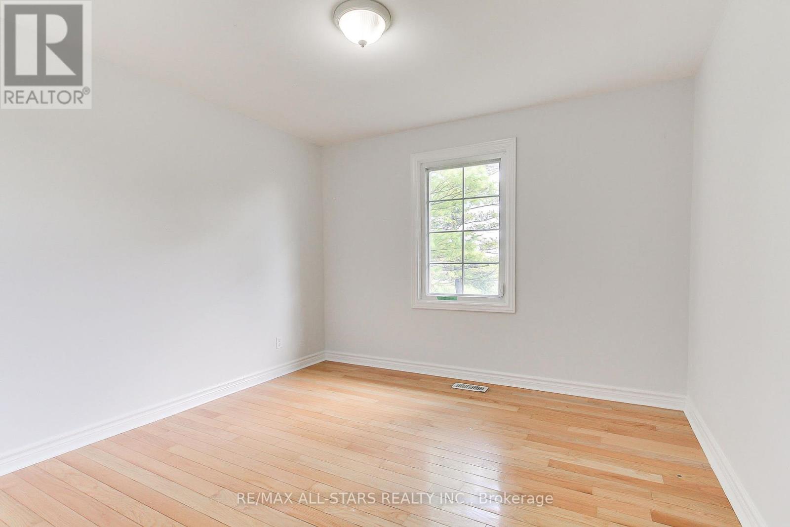 Photo 30 of 6538 Smith Boulevard, Georgina ON