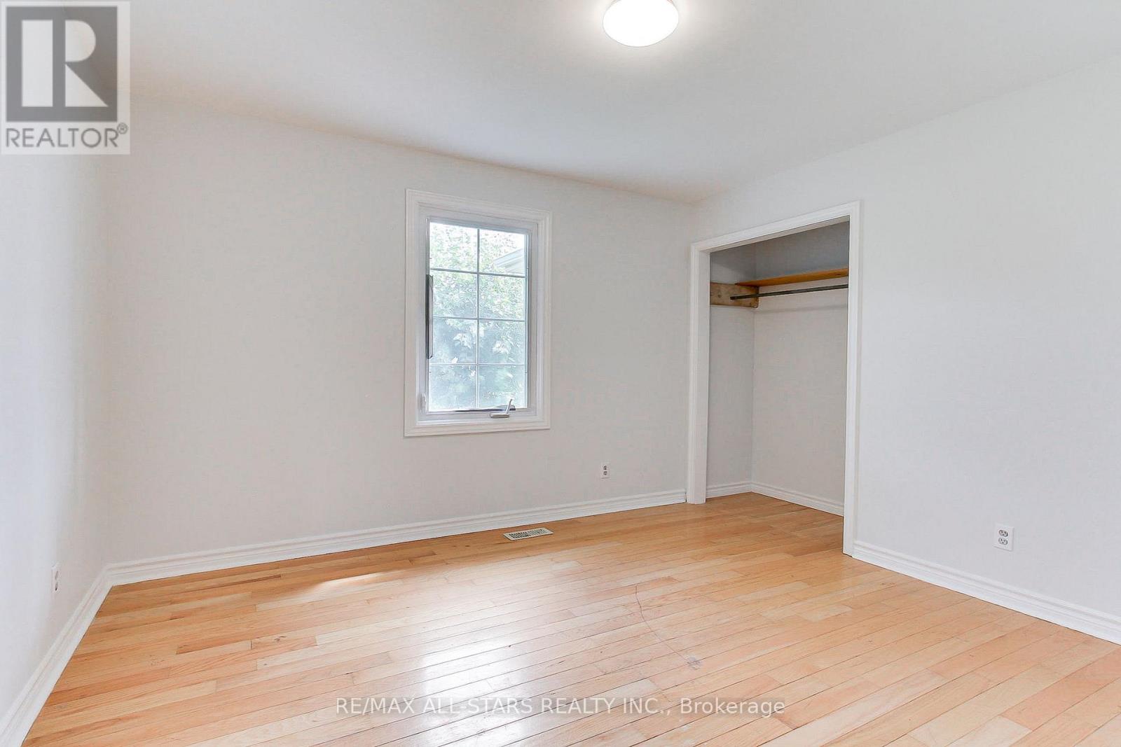 Photo 32 of 6538 Smith Boulevard, Georgina ON