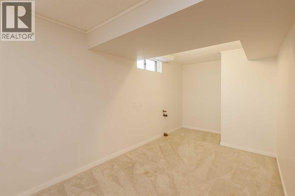 Photo 16 of 4611 Greenhill Crescent Ne, Calgary AB