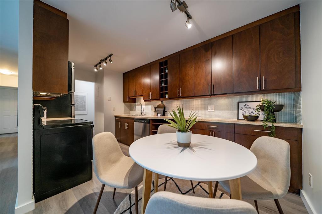 Photo 13 of 205 500 Stradbrook Avenue, Winnipeg MB