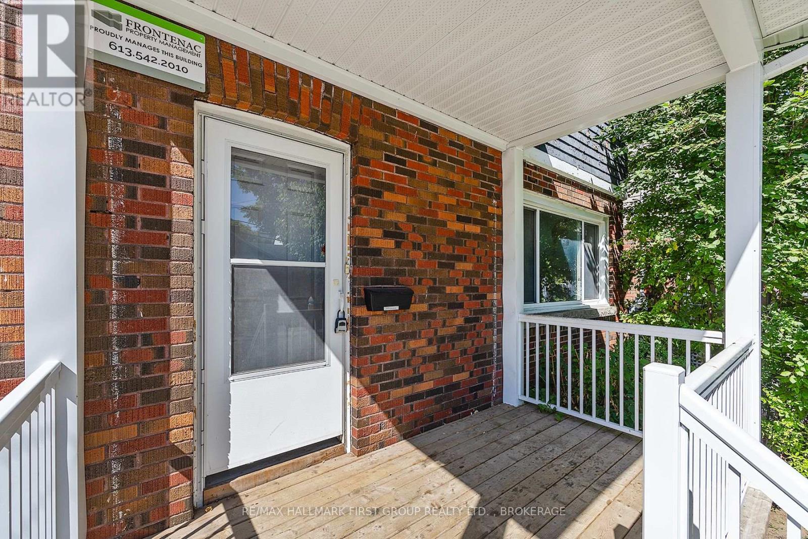 Photo 2 of 516 Victoria Street, Kingston ON