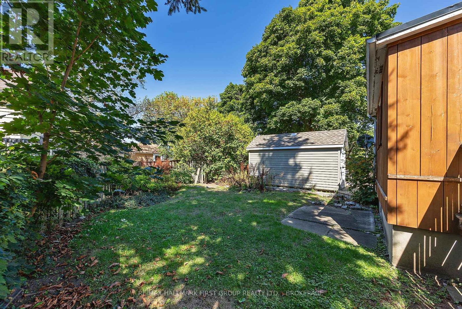 Photo 5 of 516 Victoria Street, Kingston ON