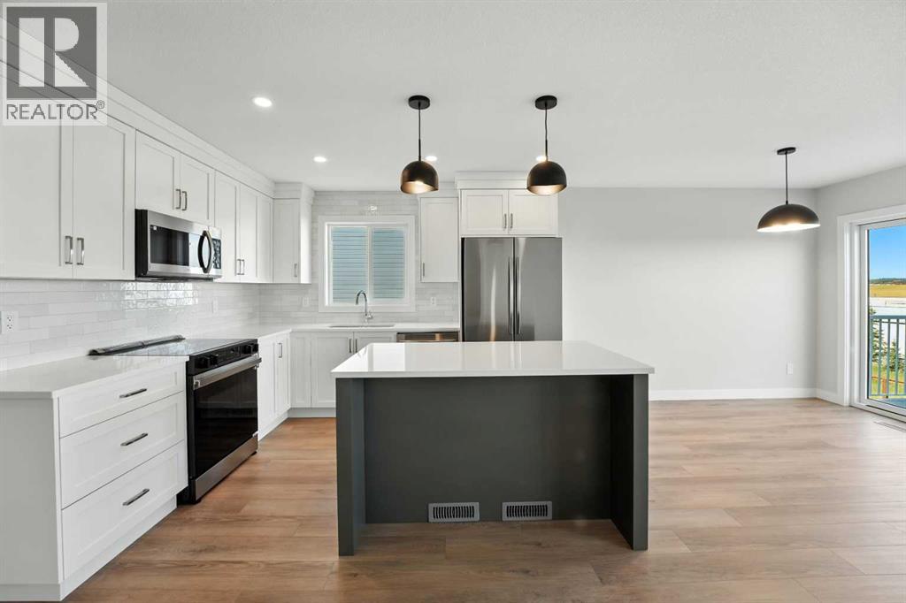 Photo 3 of 5434 Vista Trail, Blackfalds AB