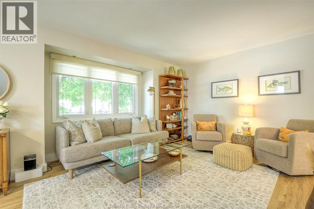 Photo 11 of 1772 Labadie, Windsor ON
