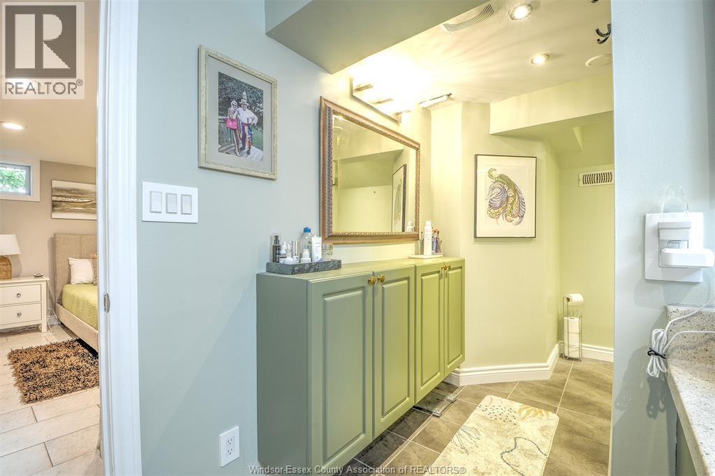Photo 26 of 1772 Labadie, Windsor ON