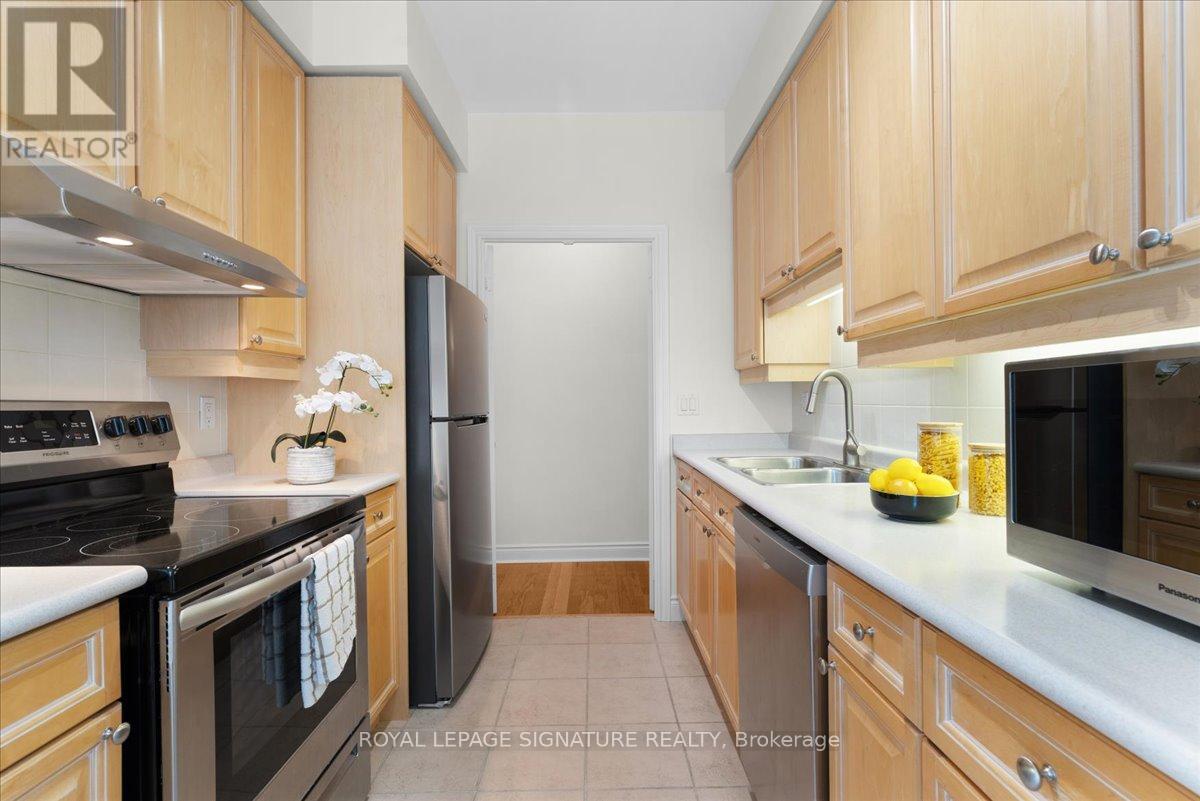 Photo 9 of 802 1 Lomond Drive, Toronto ON