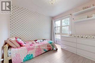 Photo 18 of 2335 Bostock Crescent, Mississauga ON