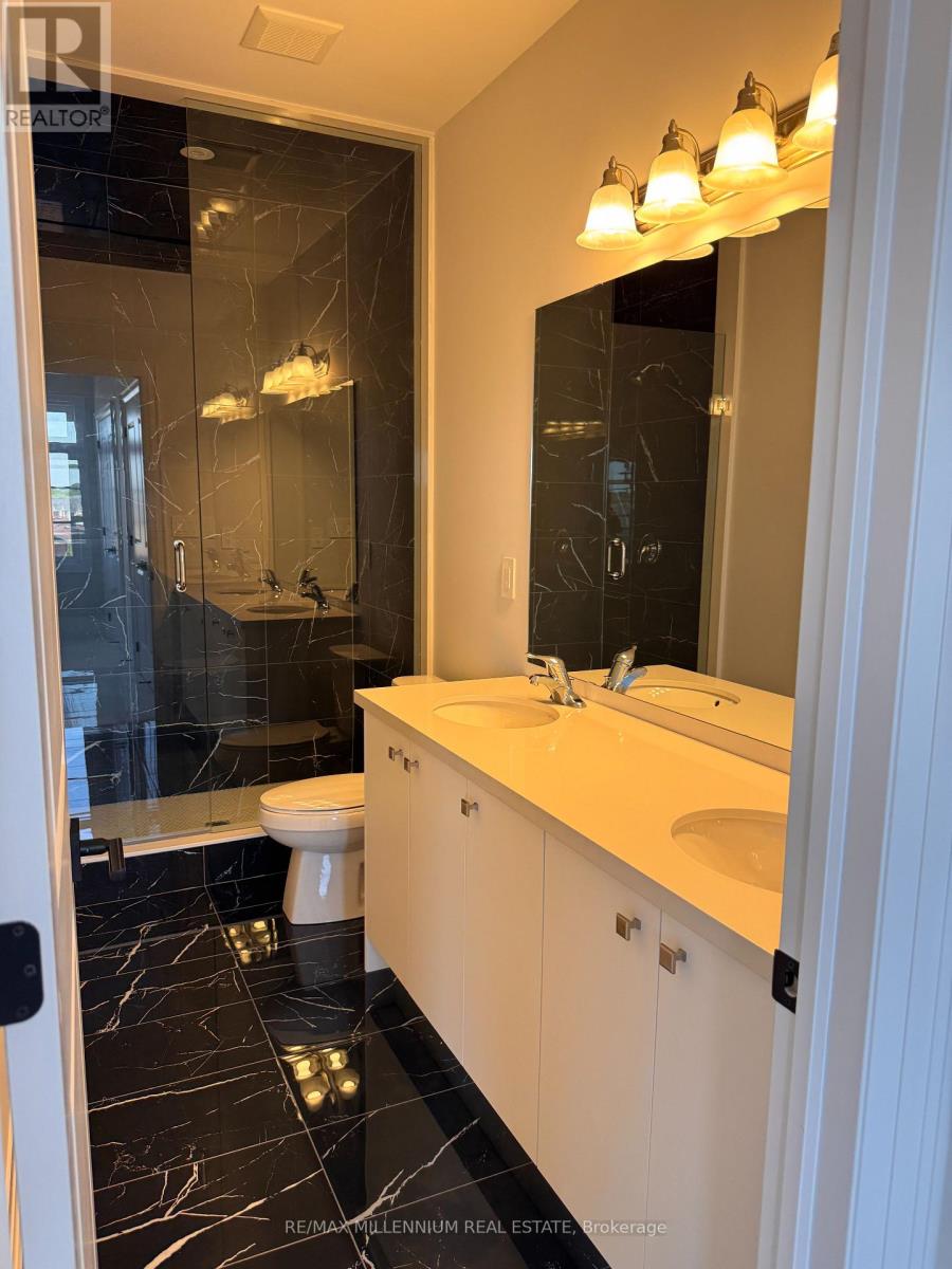 Photo 11 of 5975 Saigon Street, Mississauga ON