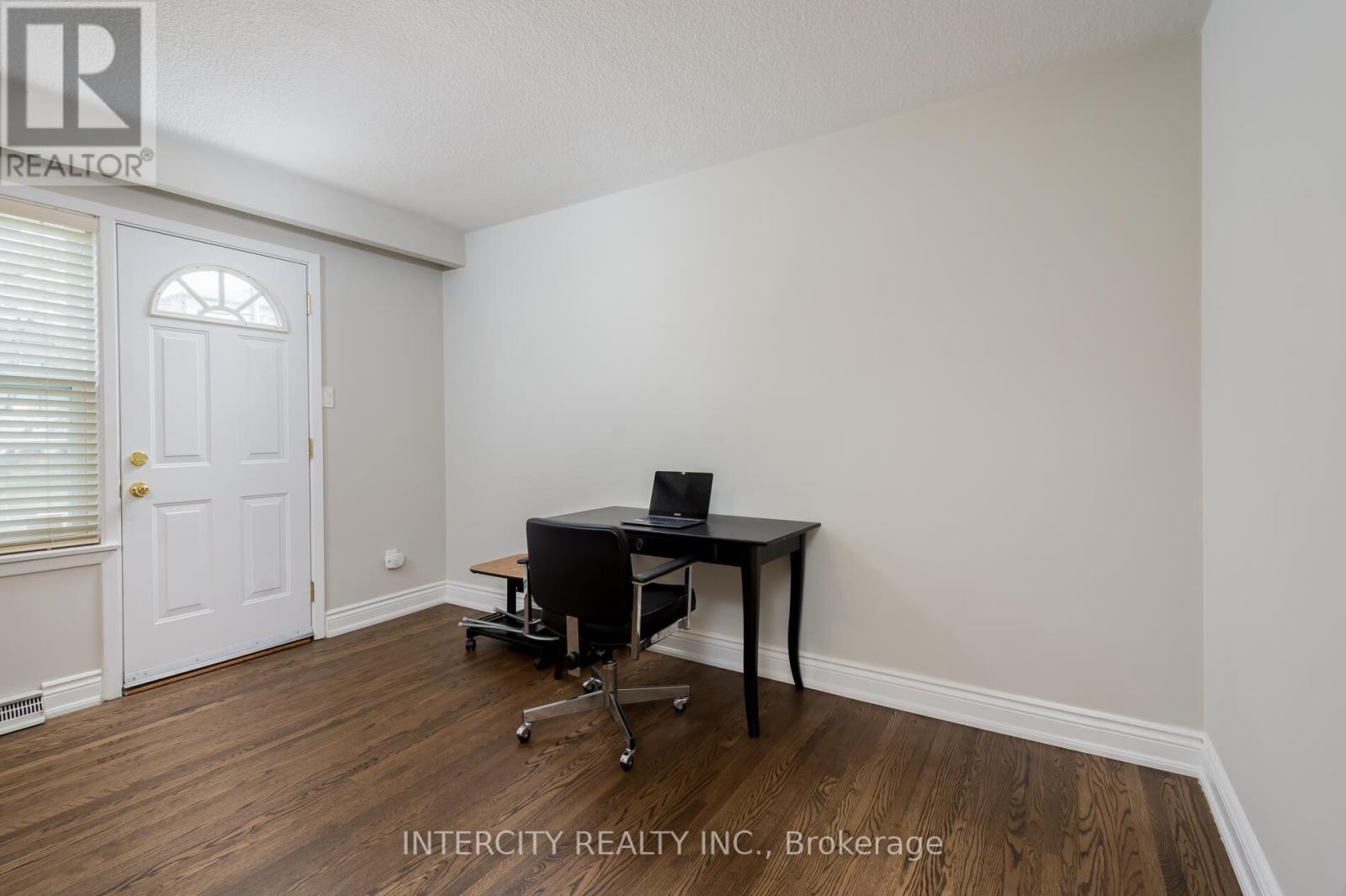 Photo 25 of 852 Glencairn Avenue, Toronto ON