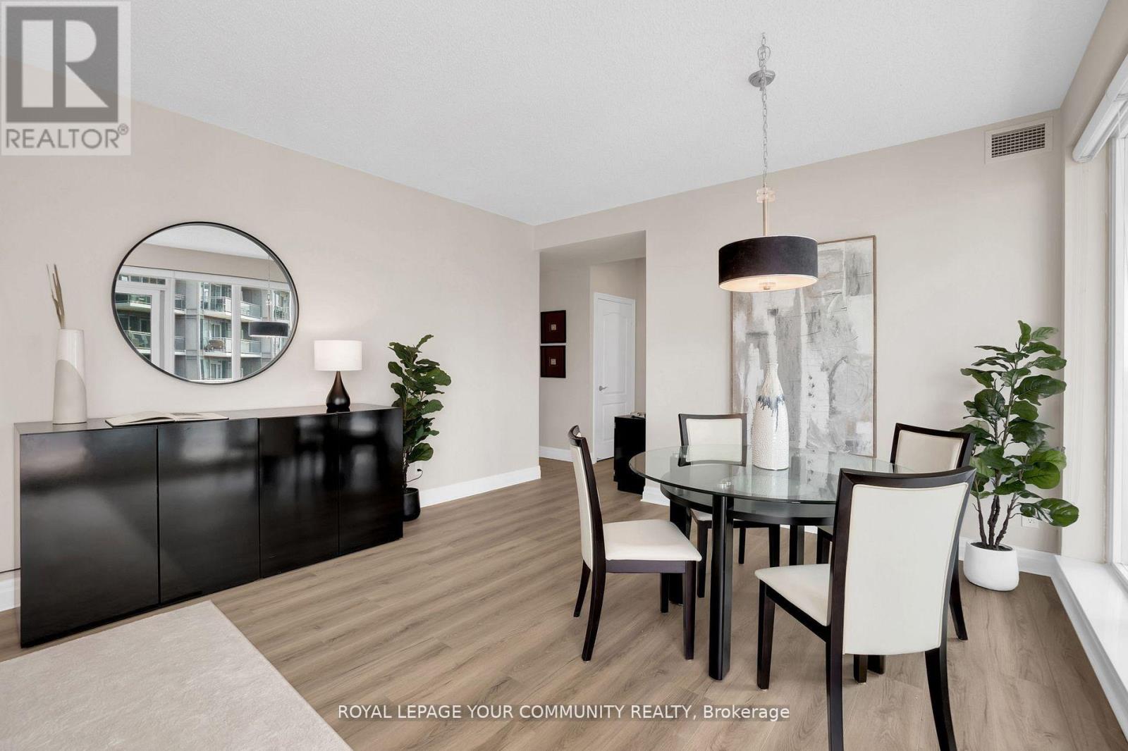 Photo 12 of 1506 2119 Lake Shore Boulevard W, Toronto ON