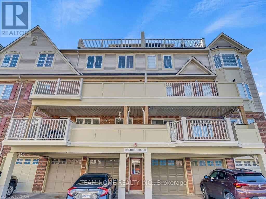 Photo 1 of 1 700 Neighbourhood Circle, Mississauga ON