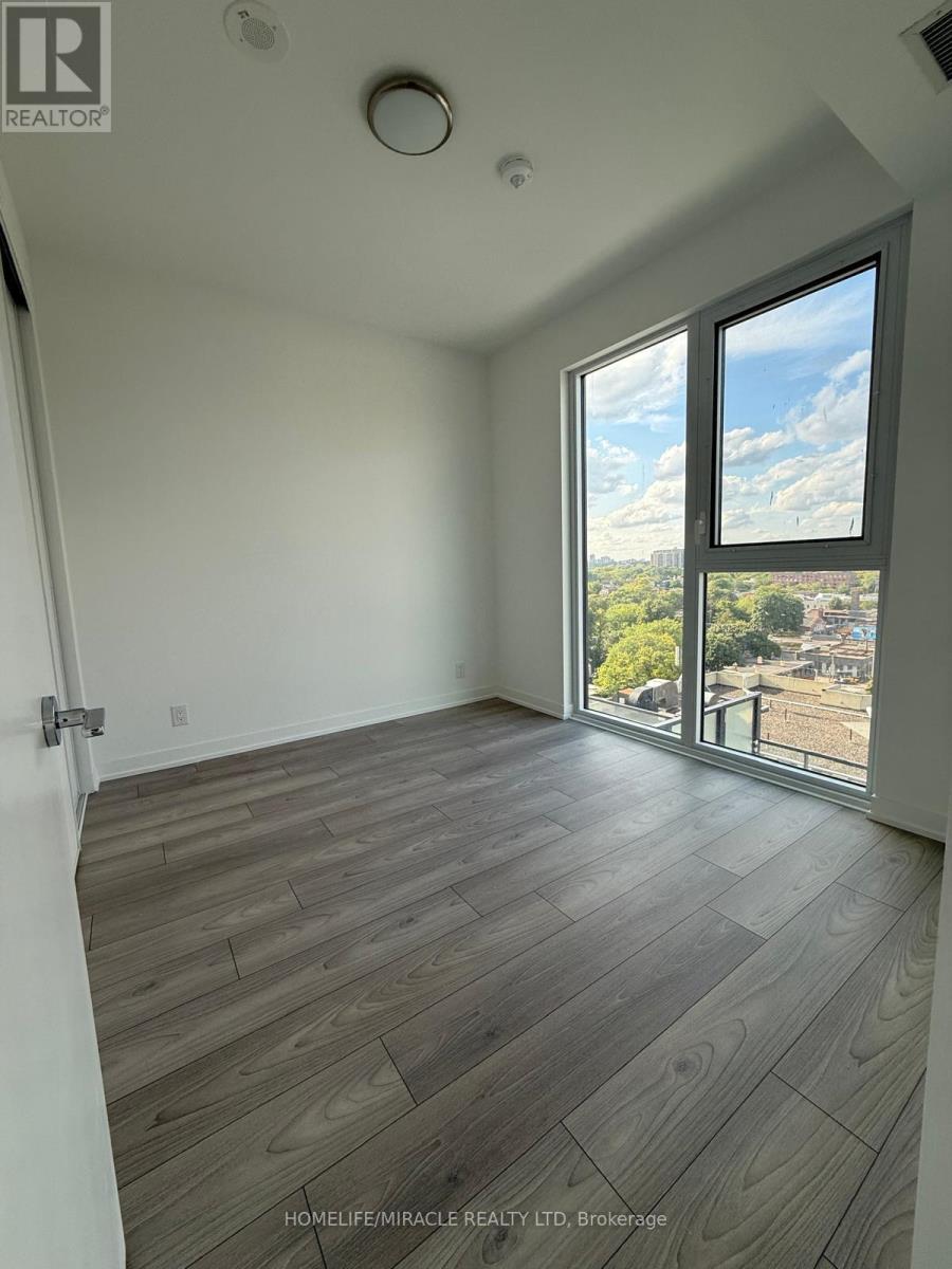 Photo 6 of 926 285 Dufferin Street, Toronto ON