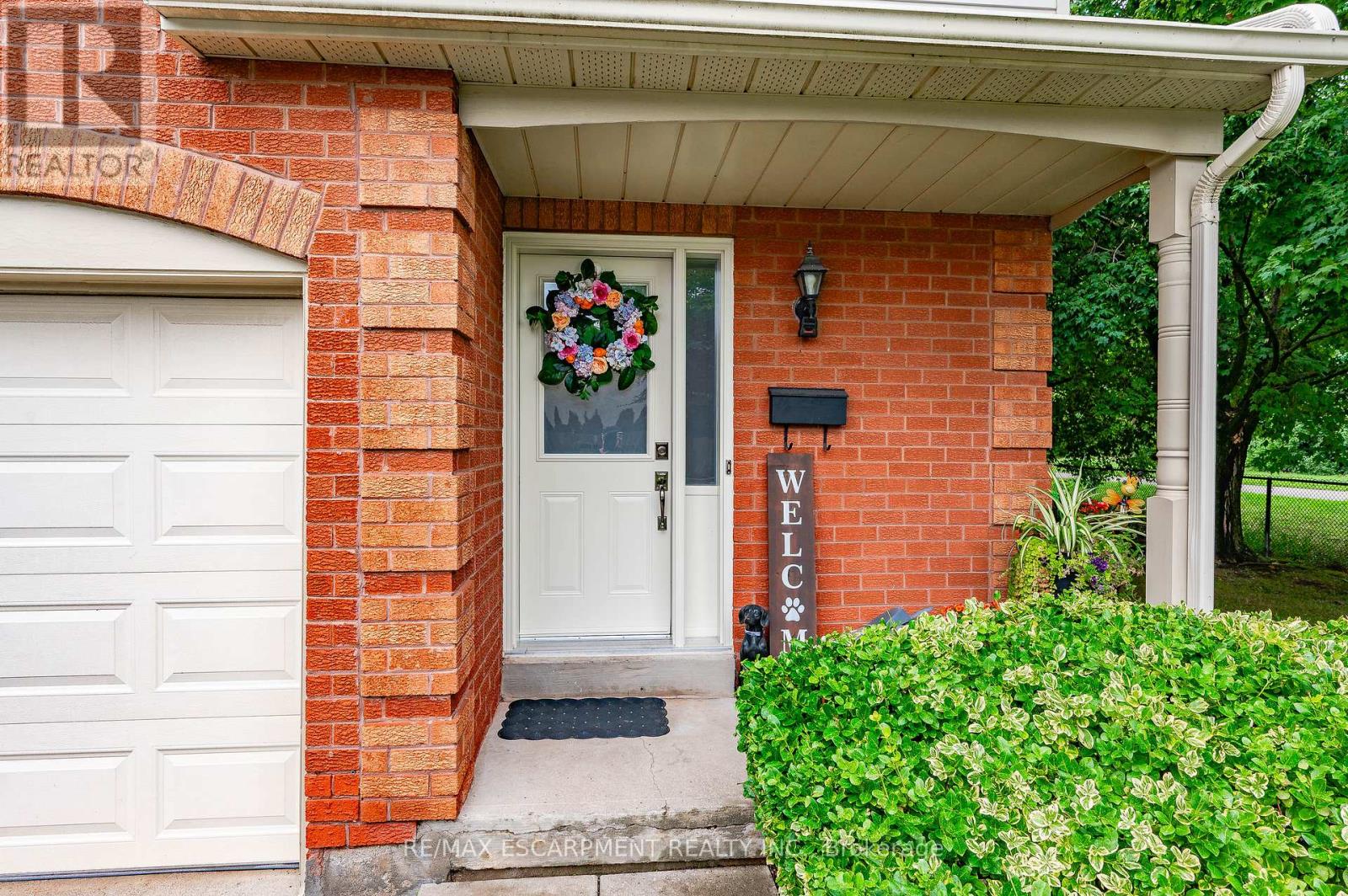 Photo 3 of 23 415 River Oaks Boulevard W, Oakville ON