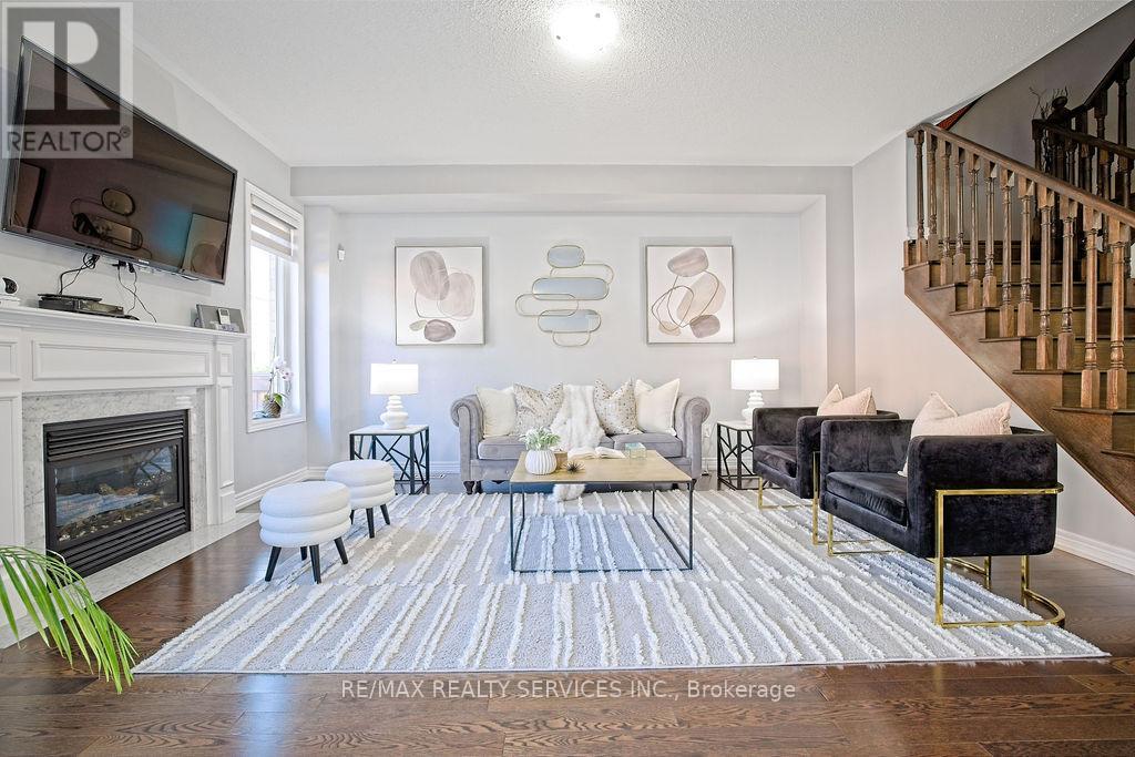 Photo 11 of 11 Trentonian Street, Brampton ON