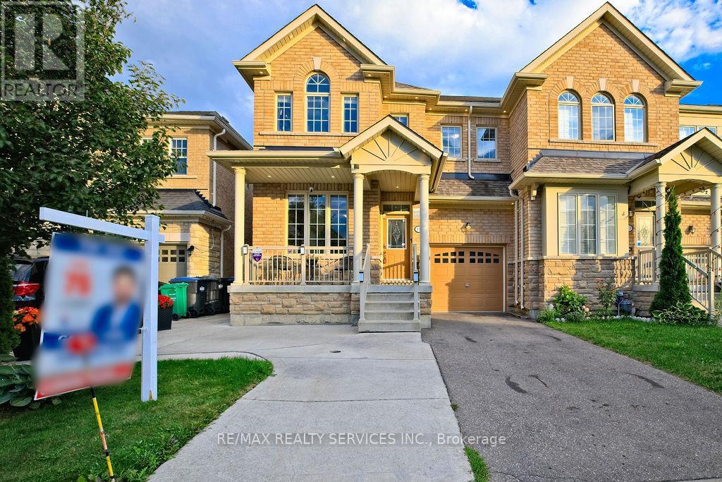 Photo 40 of 11 Trentonian Street, Brampton ON