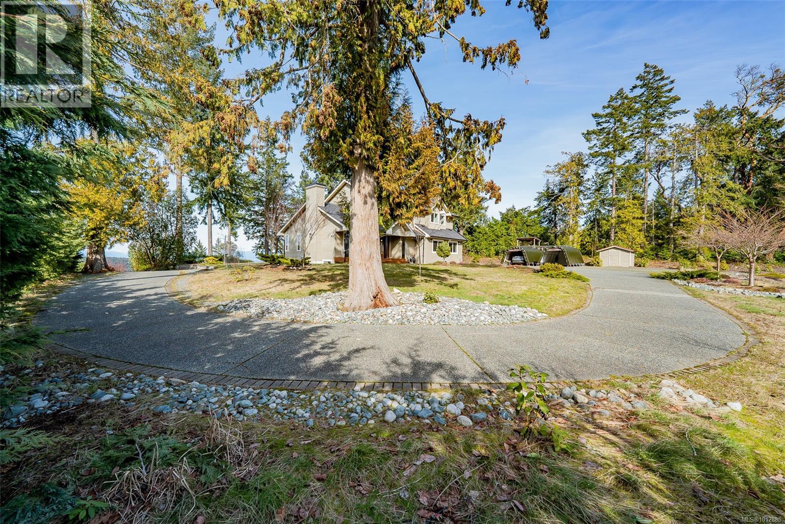 8225 Southwind Dr, Lantzville