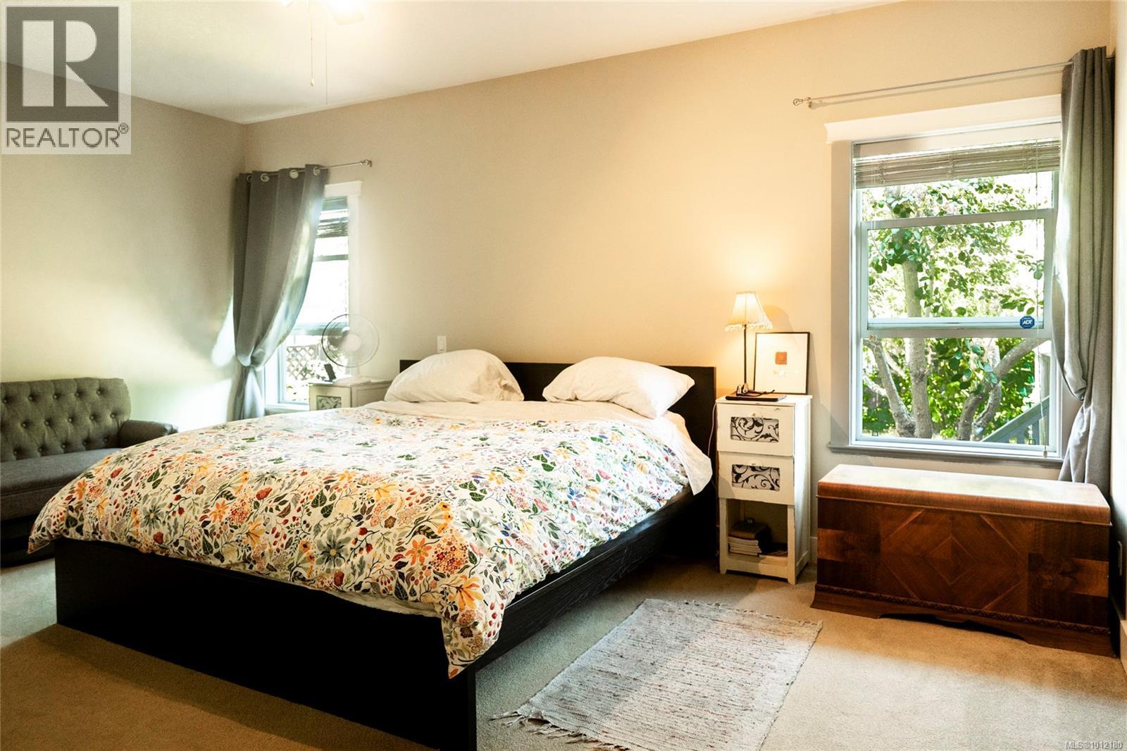 Photo 18 of 1072 Silver Mountain Dr, Nanaimo BC