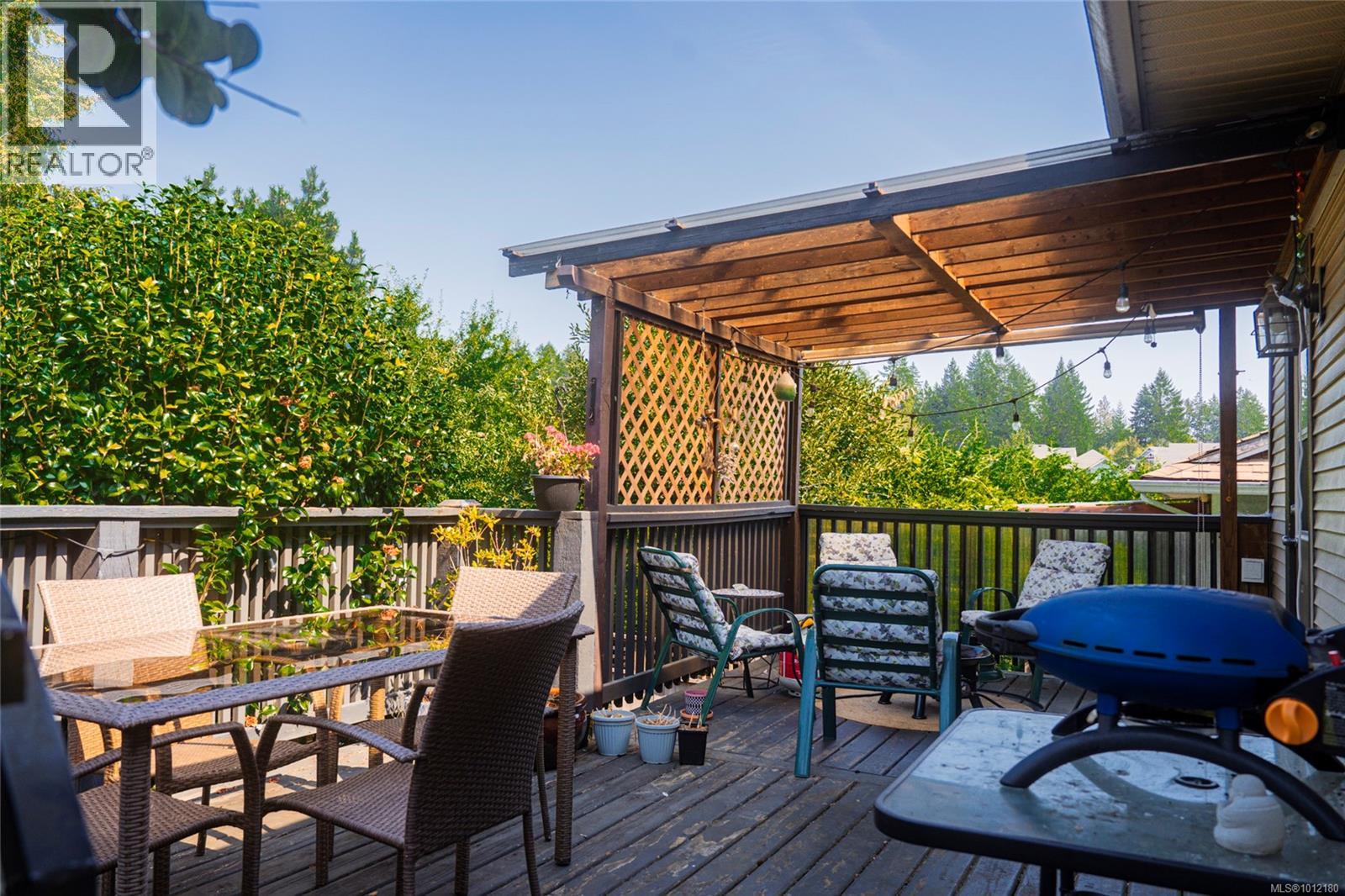 Photo 27 of 1072 Silver Mountain Dr, Nanaimo BC