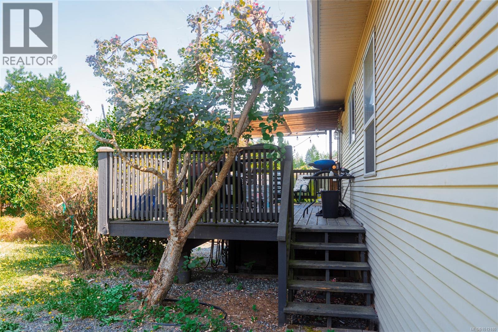 Photo 28 of 1072 Silver Mountain Dr, Nanaimo BC