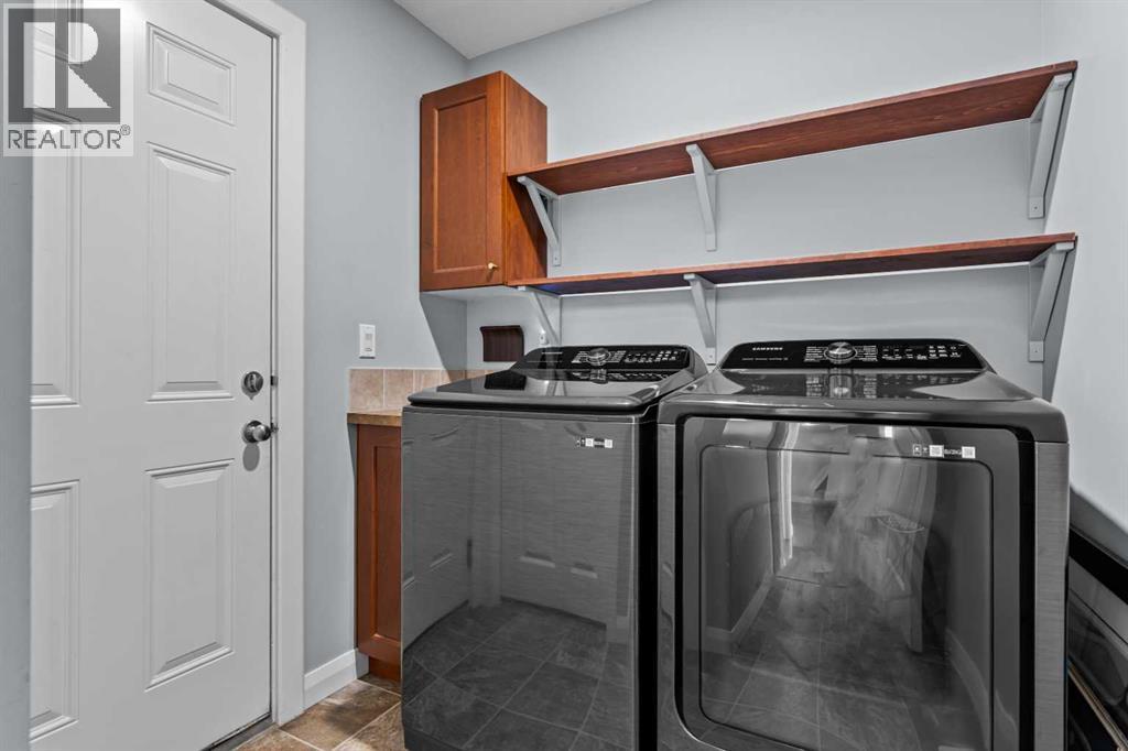 Photo 15 of 120 Evansdale Way Nw, Calgary AB
