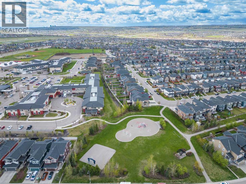 Photo 39 of 120 Evansdale Way Nw, Calgary AB