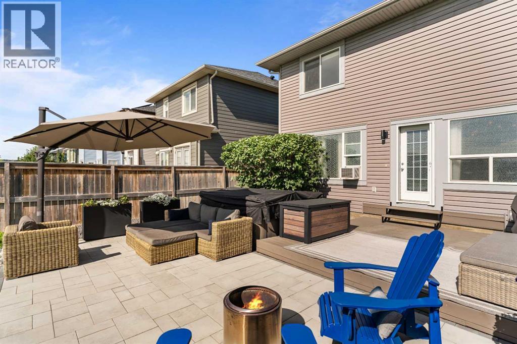 Photo 27 of 120 Evansdale Way Nw, Calgary AB