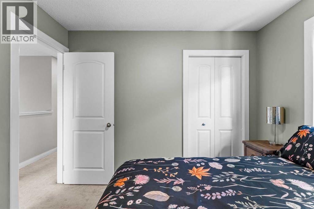 Photo 23 of 120 Evansdale Way Nw, Calgary AB