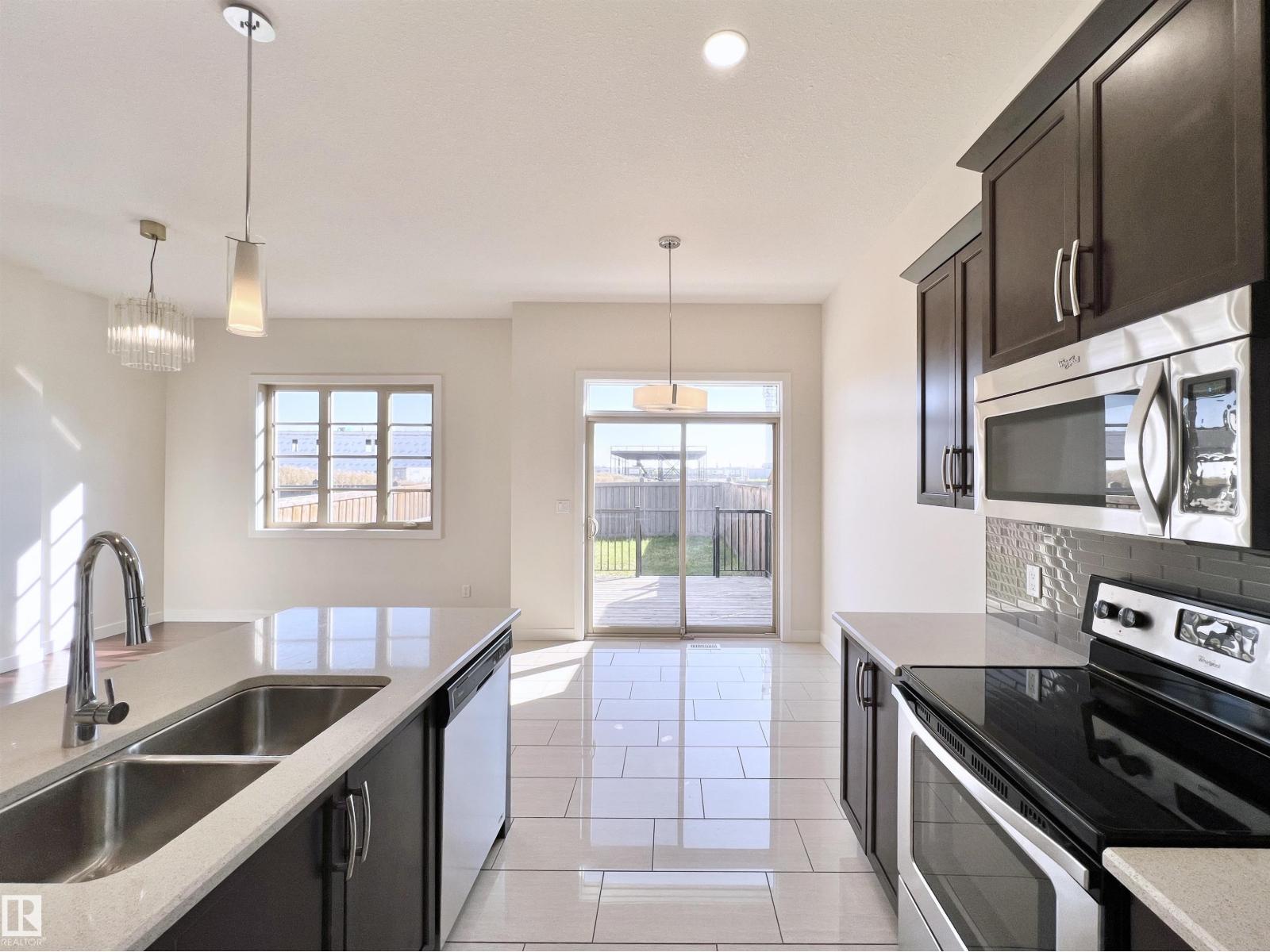 Photo 11 of 2923 Anderson Co Sw, Edmonton AB