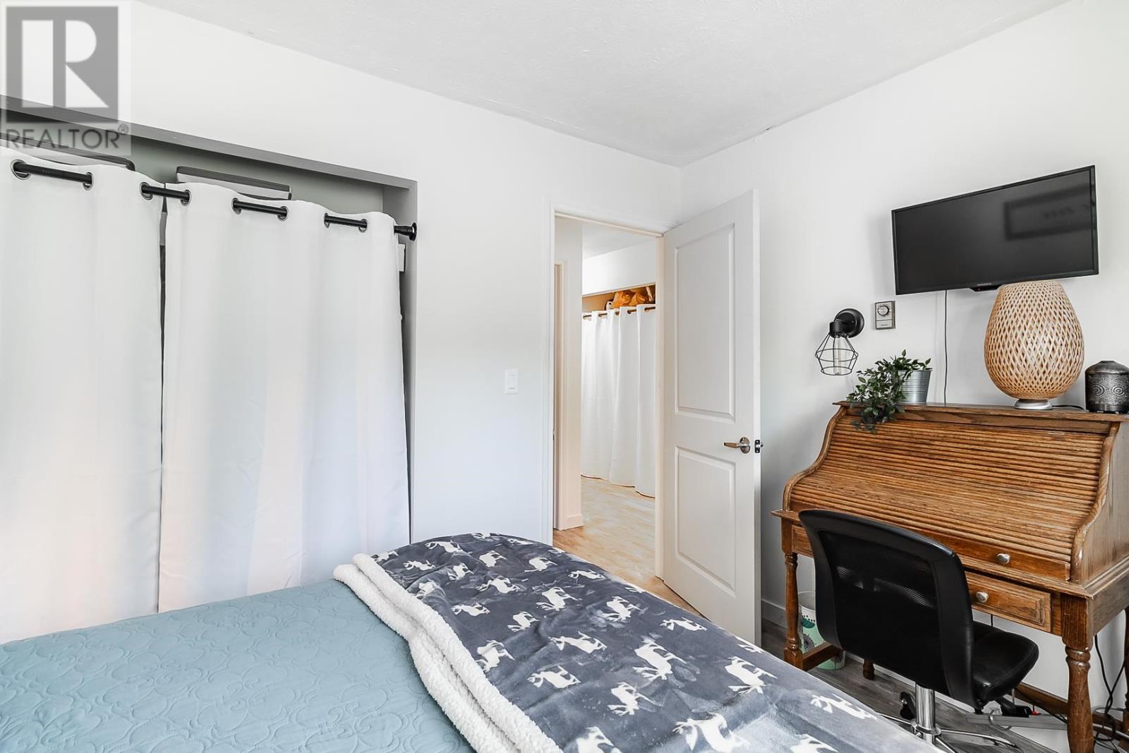 Photo 33 of 3088 Second St, Hilton Beach ON