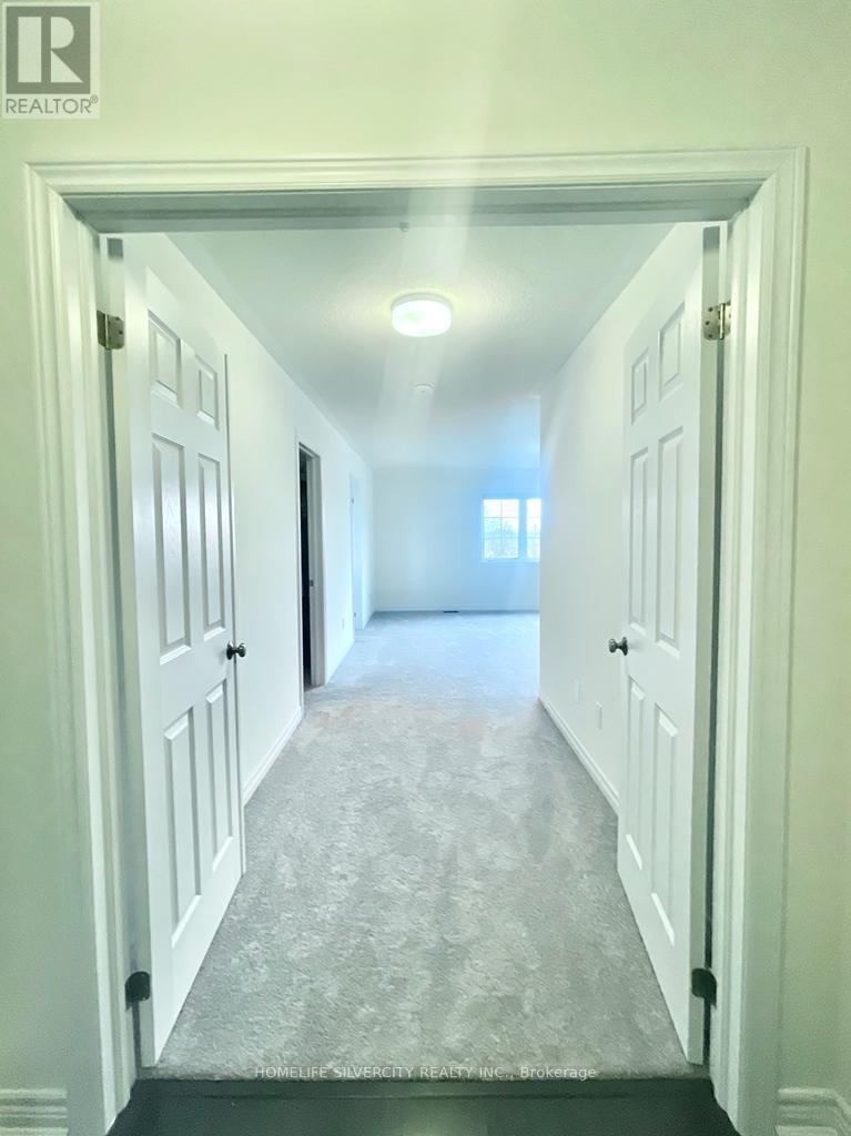 Photo 21 of 111 Oak Avenue, Brant ON