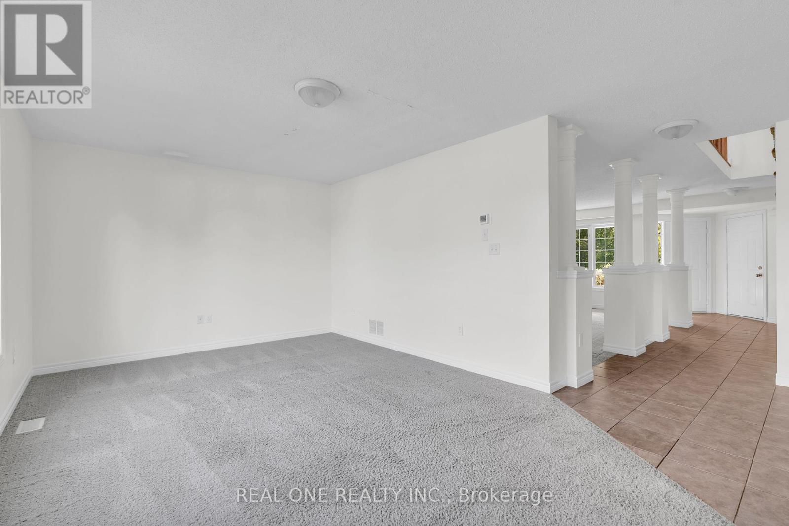 Photo 11 of 120 Sofron Drive, Cambridge ON
