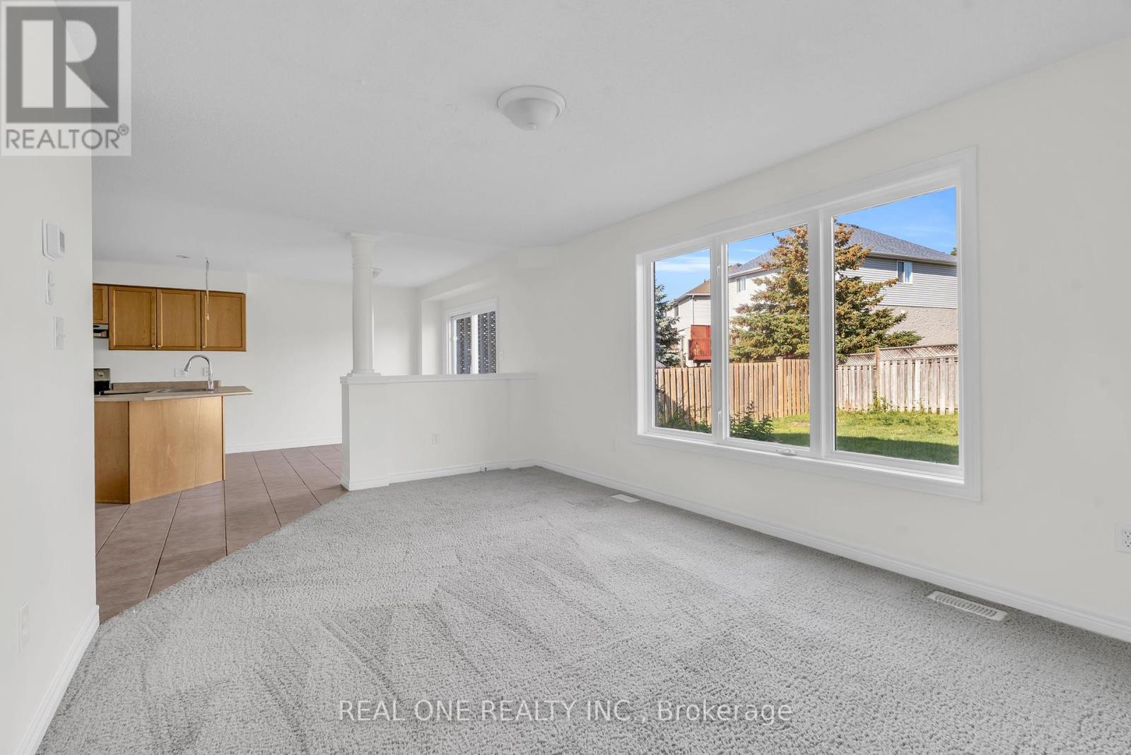 Photo 12 of 120 Sofron Drive, Cambridge ON