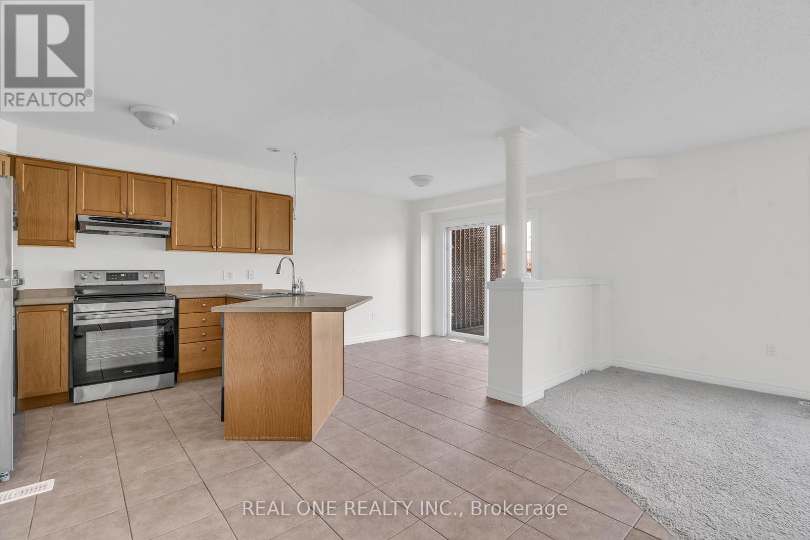 Photo 9 of 120 Sofron Drive, Cambridge ON
