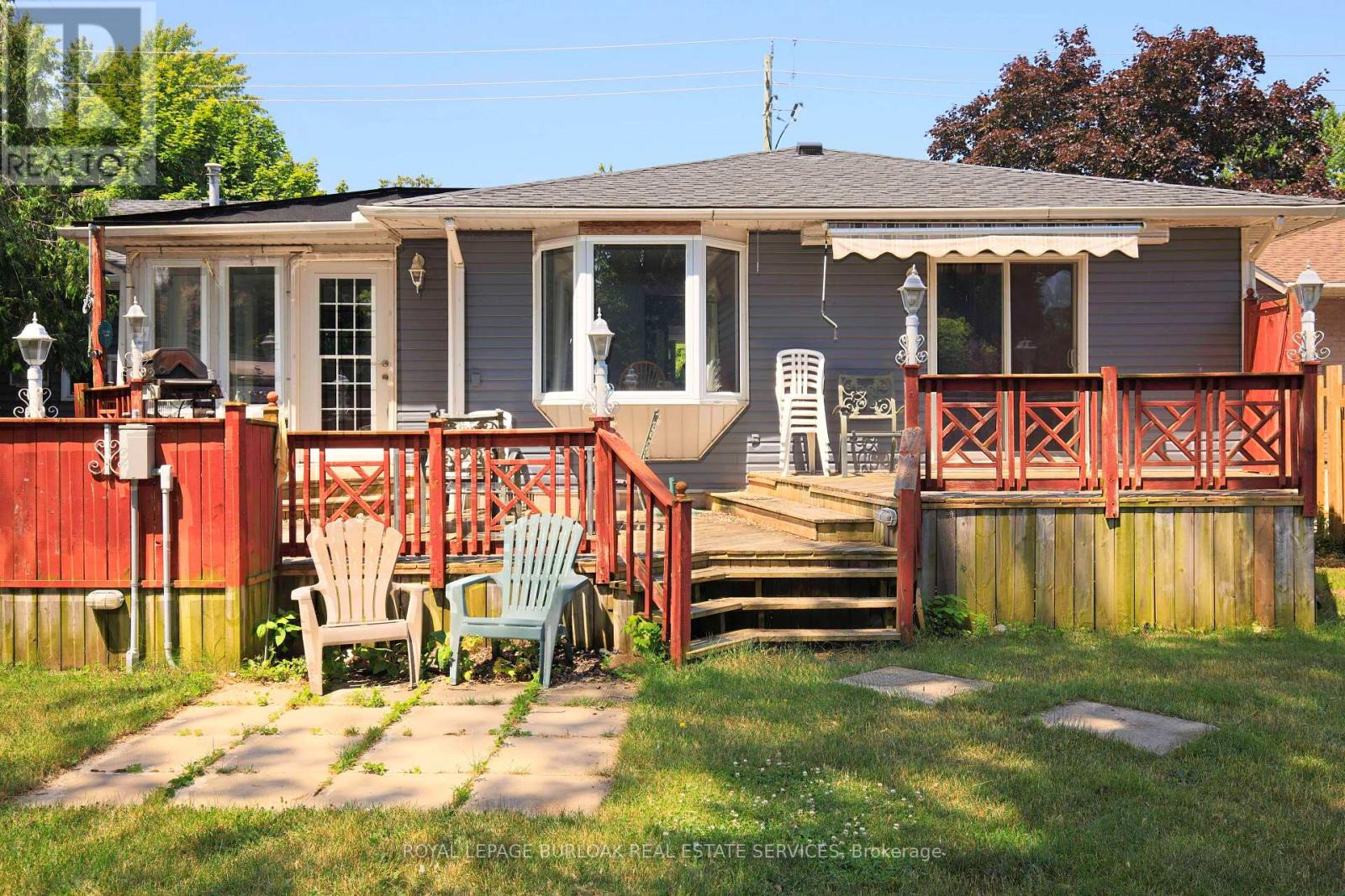 Photo 29 of 40 Kerman Avenue, Grimsby ON