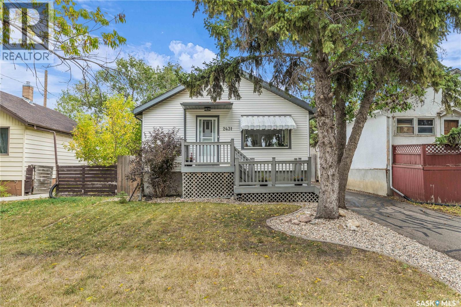 Photo 1 of 2431 Elliott Street, Regina SK