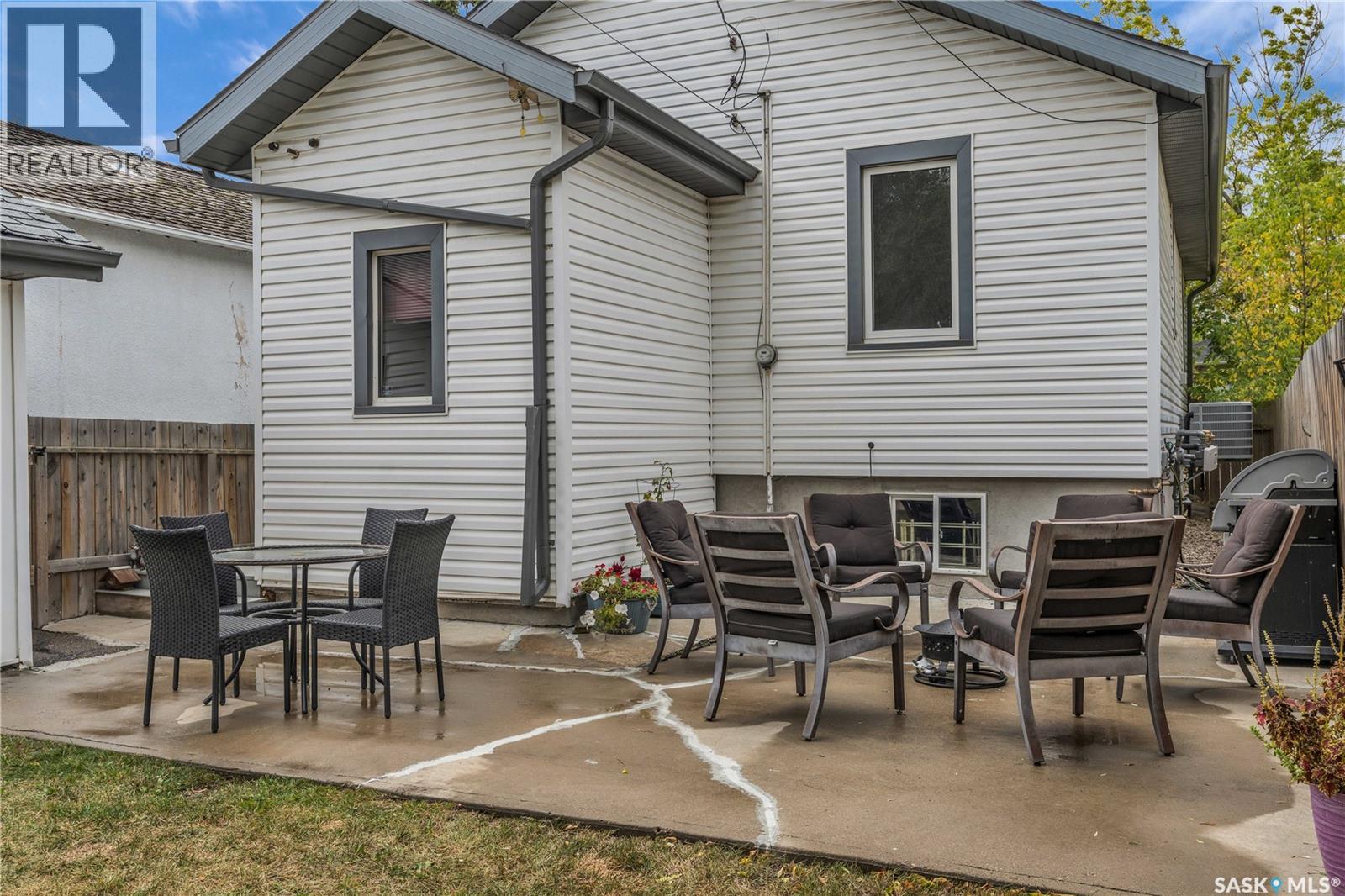 Photo 46 of 2431 Elliott Street, Regina SK